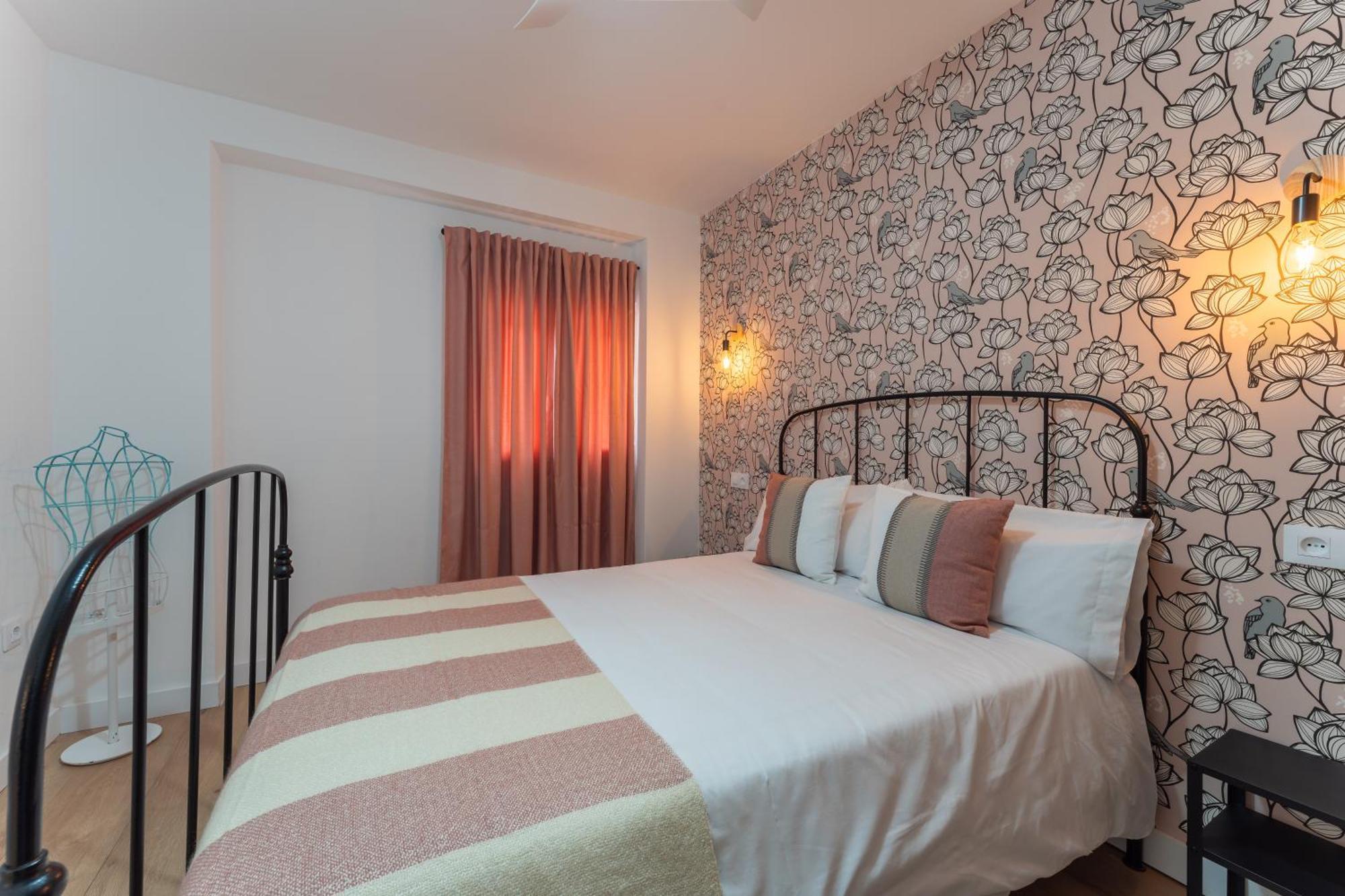 Apartamentos Turisticos Lulu Mérida Extérieur photo